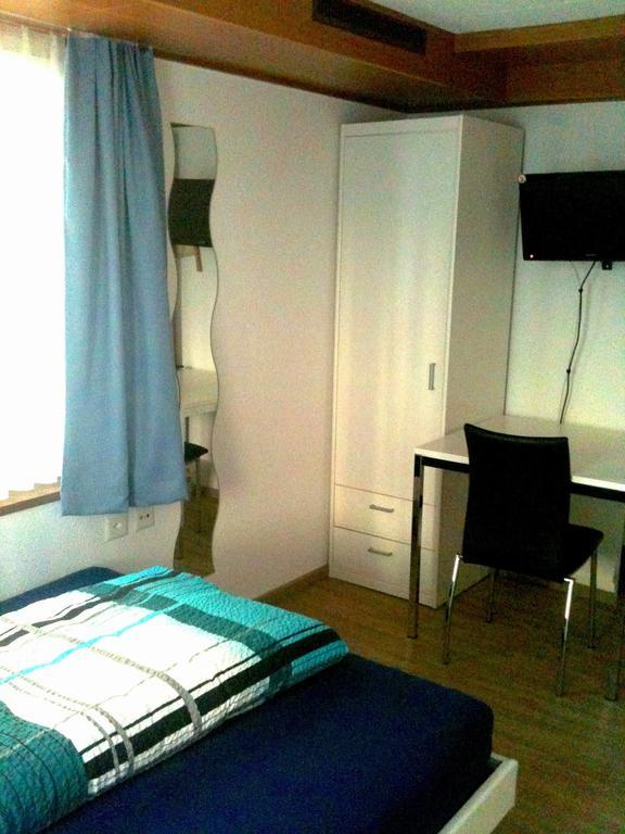 Hotel Adler Garni Bauma Luaran gambar